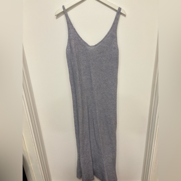 Lightweight Zara sweater Tank Dress - Picture 1 of 3